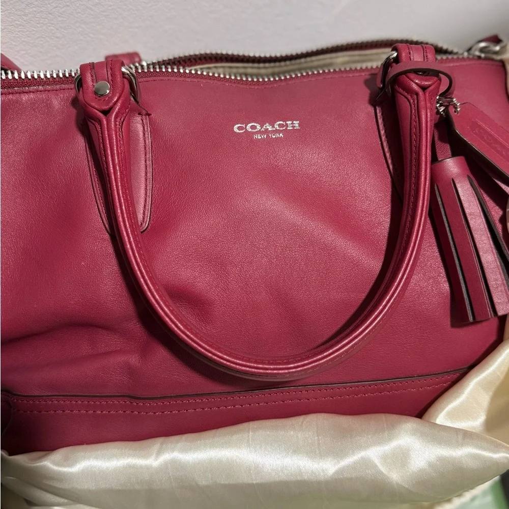 Coach Legacy Molly East/West Leather Tote Shoulder Bag - Picture 13 of 15